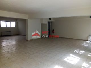 Επιχειρηματικό κτίριο 990 τ.μ. για ενοικίαση, Αθήνα - Κέντρο, Κέντρο-thumb-4