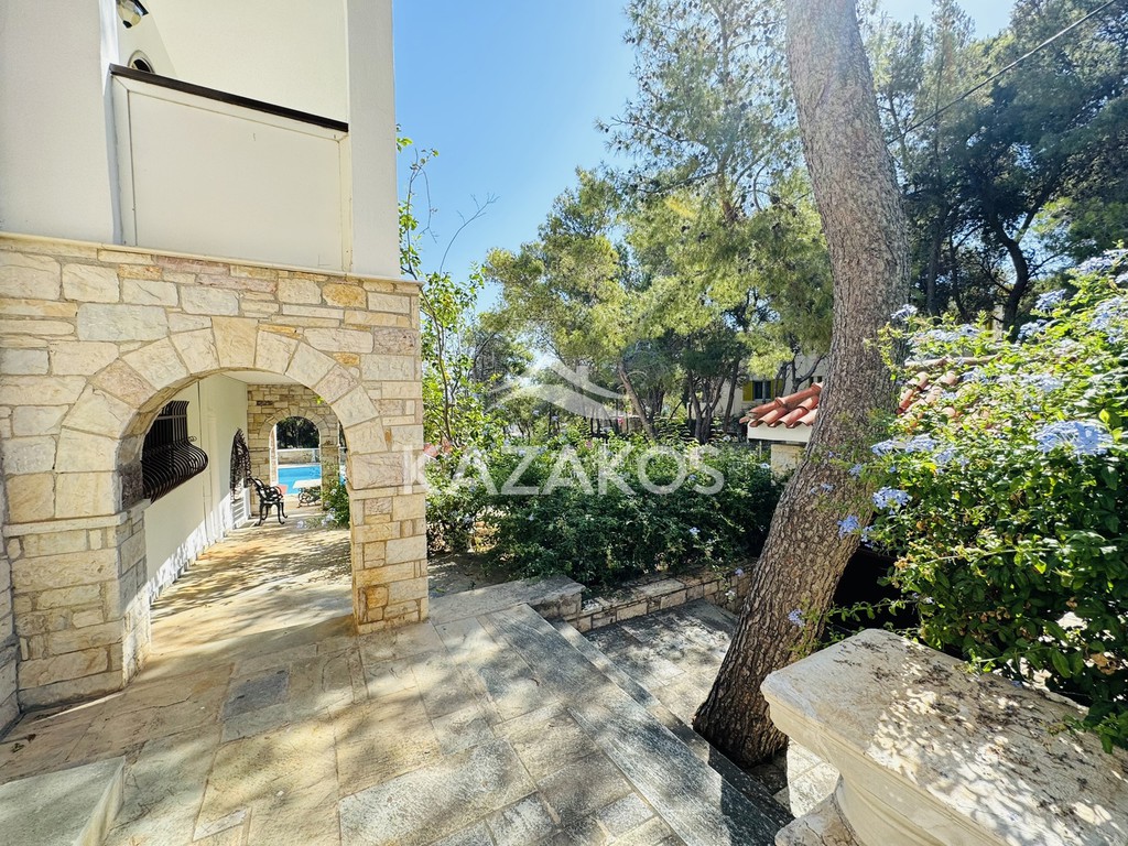 Μονοκατοικία 524 τ.μ. προς πώληση, Μαρκόπουλο