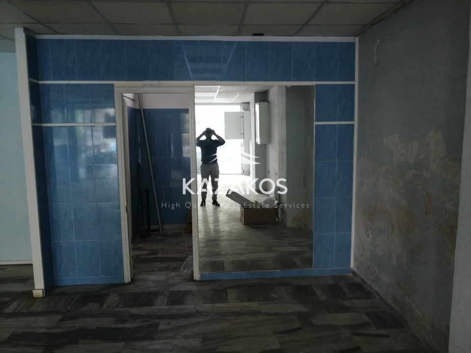 Κατάστημα 85 τ.μ. πρός πώληση, Αθήνα - Κέντρο, Άγιος Ελευθέριος - Προμπονά - Ριζούπολη