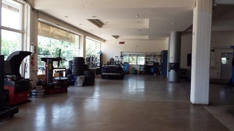 Επιχειρηματικό κτίριο 1.070τ.μ. για πώληση-Παιανία