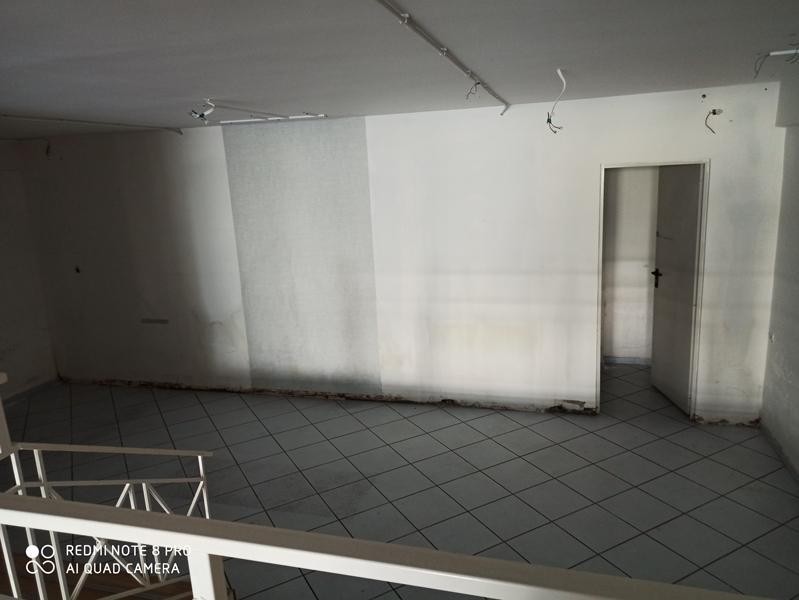 Κατάστημα 350 τ.μ. προς ενοικίαση, Τερψιθέα Πειραιά