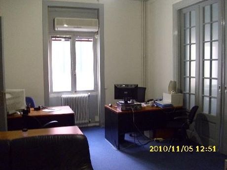 Επιχειρηματικό κτίριο 947 τ.μ. για πώληση