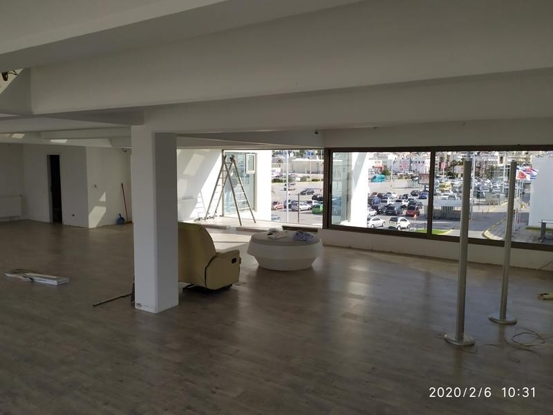 Επιχειρηματικό κτίριο 1.715 τ.μ. προς πώληση, Κεφαλληνίων