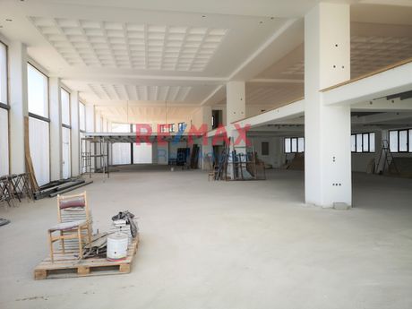 Επιχειρηματικό κτίριο 2.000 τ.μ. για ενοικίαση