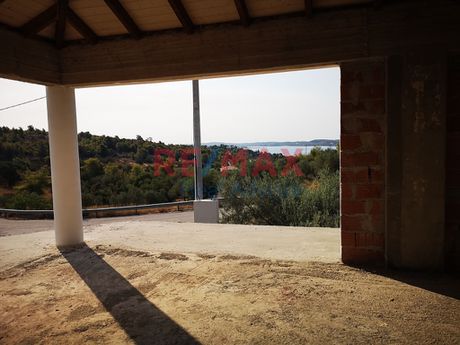Detached home 180 sqm for sale