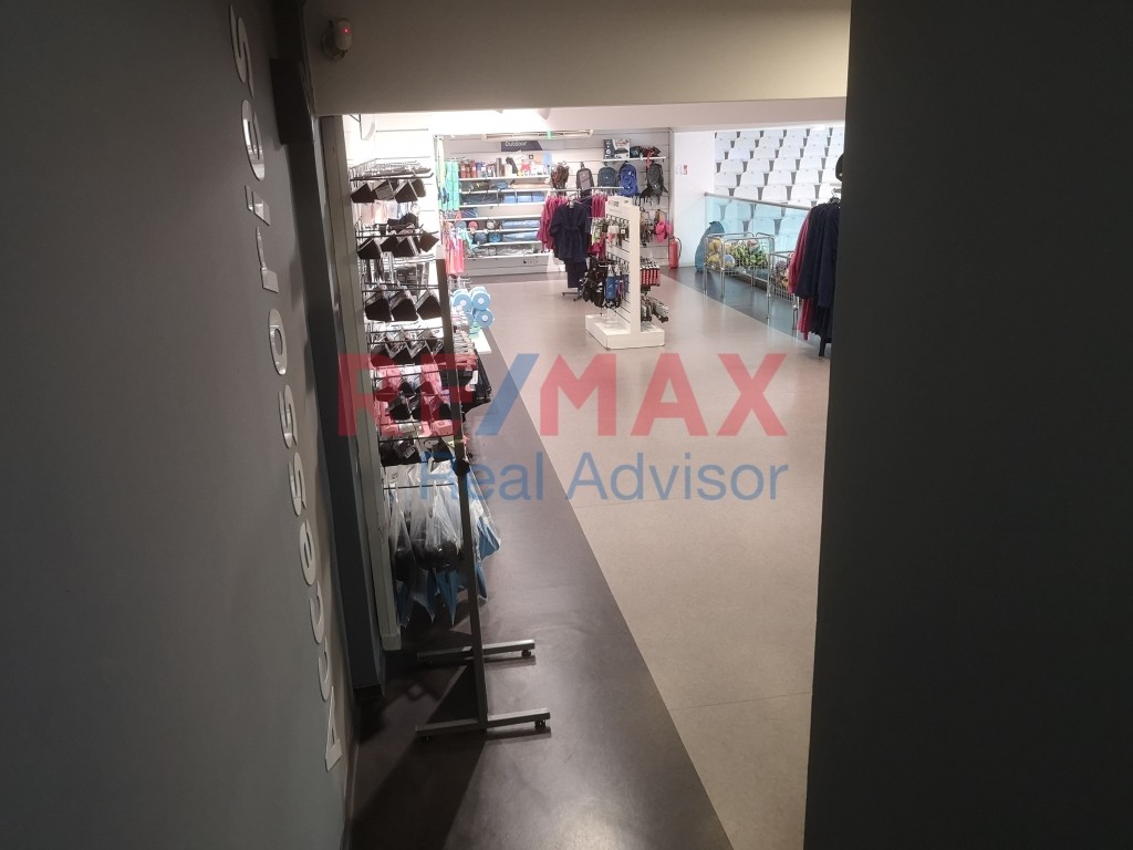 Επιχειρηματικό κτίριο 950 τ.μ. πρός πώληση, Αθήνα - Βόρεια Προάστια, Ηράκλειο