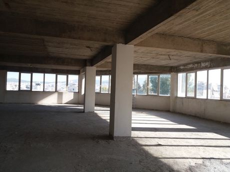 Business bulding 320sqm for rent-Ilion