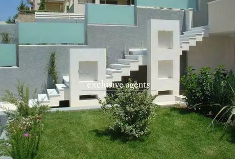 Μεζονέτα 394 τ.μ. για πώληση
