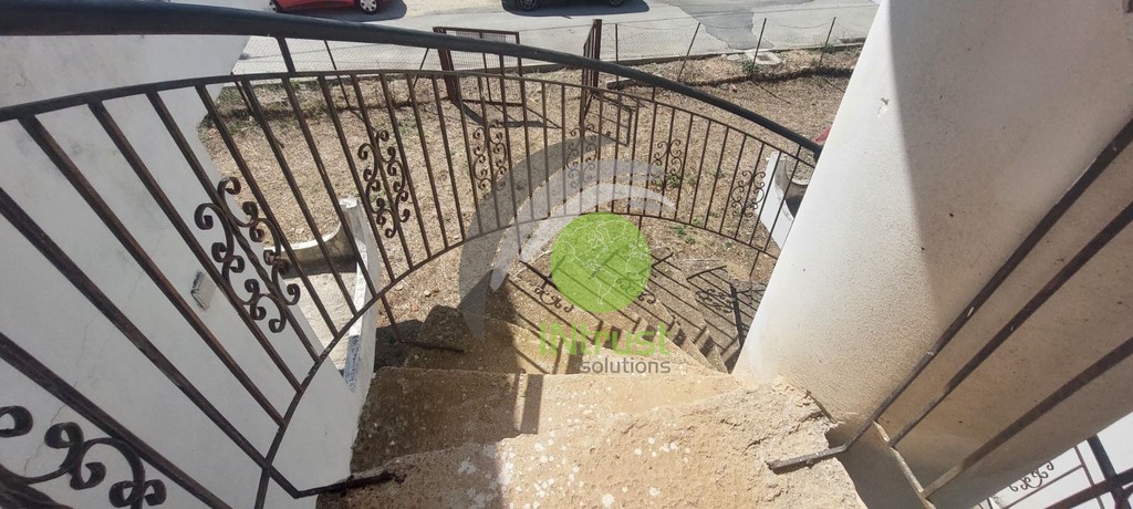 Κτίριο 400 τ.μ. προς πώληση, Μιντιλόγλι