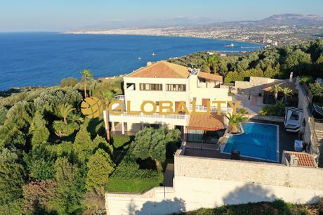 Villa 547sqm for sale-Gazi