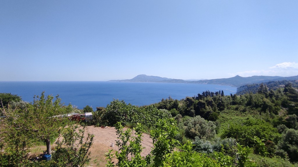 Μονοκατοικία 255 τ.μ. προς πώληση, Μισόκαμπος