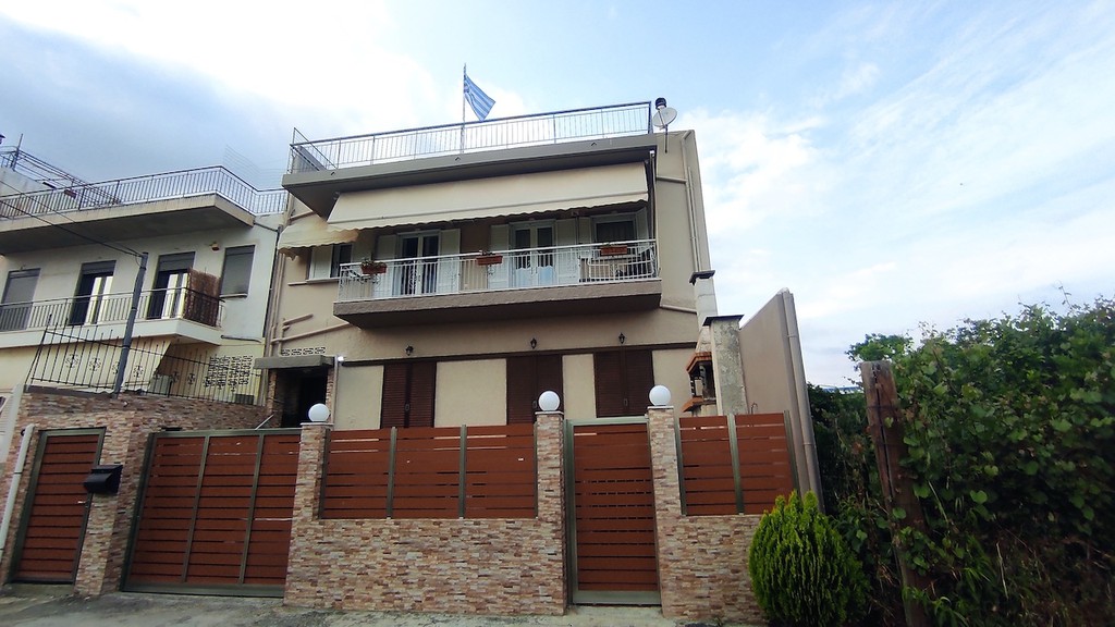 Συγκρότημα διαμερισμάτων 329 τ.μ. προς πώληση, Βασιλικό Ληλαντίου