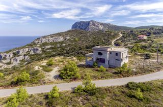 Συγκρότημα διαμερισμάτων 400 τ.μ. για πώληση, Εύβοια, Κύμη-thumb-2
