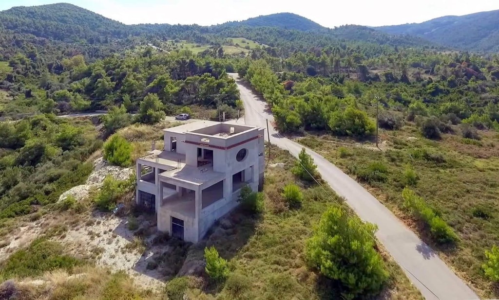 Συγκρότημα διαμερισμάτων 400 τ.μ. προς πώληση, Χηλή