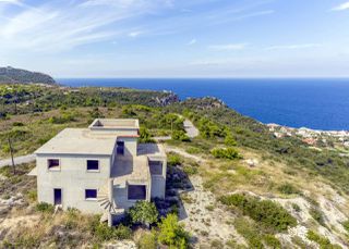 Συγκρότημα διαμερισμάτων 400 τ.μ. για πώληση