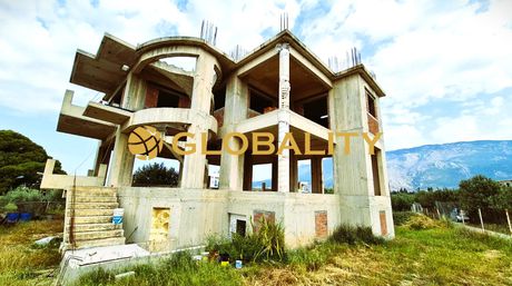 Building 390sqm for sale-Loutraki-Perachora