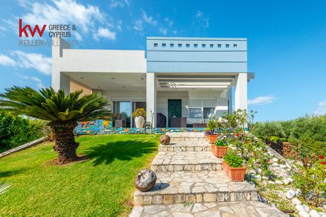 Μονοκατοικία 300τ.μ. για πώληση-Ρίο