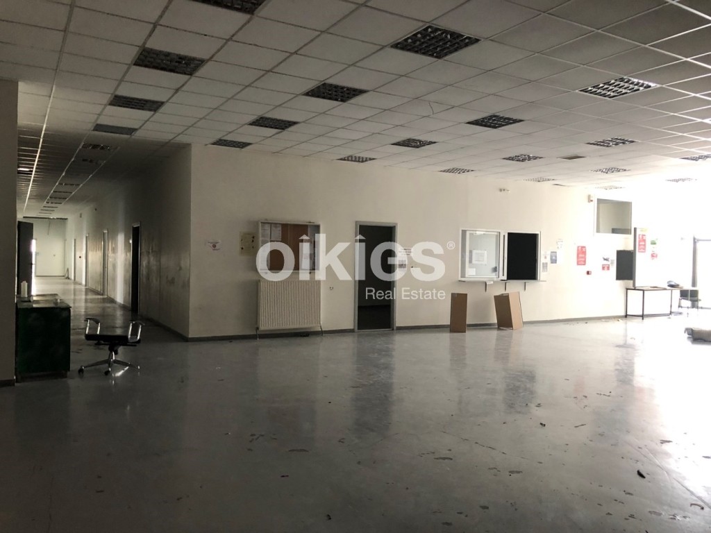 Επιχειρηματικό κτίριο 5.688 τ.μ. πρός πώληση, Ν. Κοζάνης, Βέρμιο