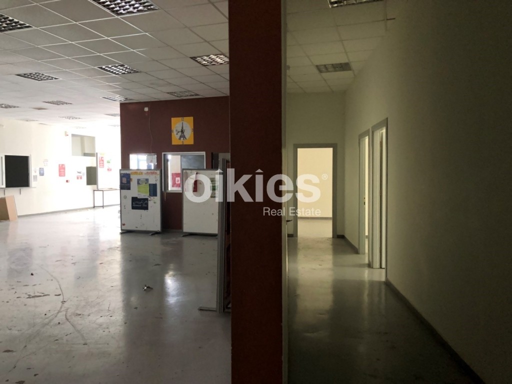 Επιχειρηματικό κτίριο 5.688 τ.μ. πρός πώληση, Ν. Κοζάνης, Βέρμιο