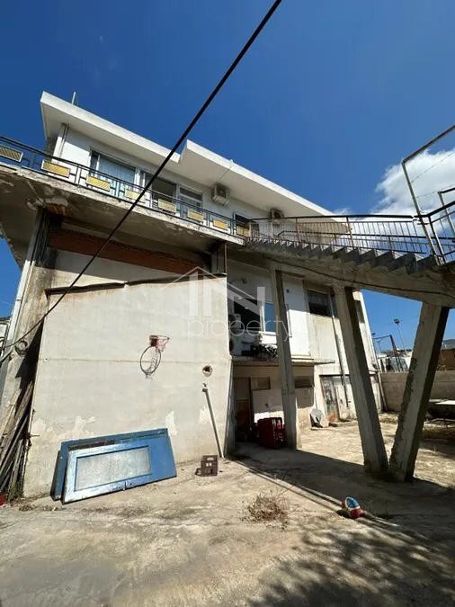 Βιομηχανικός χώρος 690 τ.μ. προς πώληση, Βάρη - Βάρκιζα