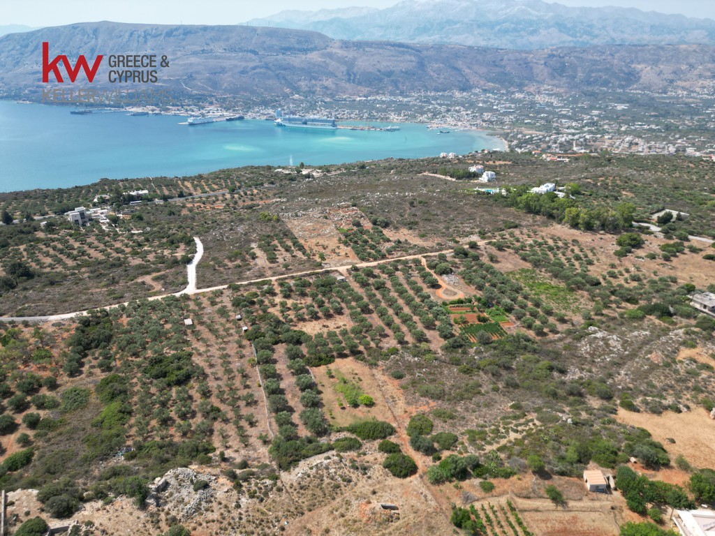 Οικόπεδο 6.306 τ.μ. προς πώληση, Κορακιές