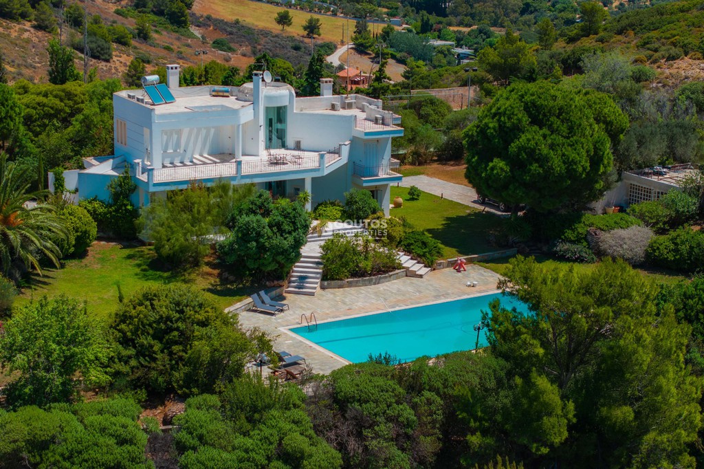 Βίλλα 500 τ.μ. πρός πώληση, Αττική - Υπόλοιπο, Καλύβια Θορικού