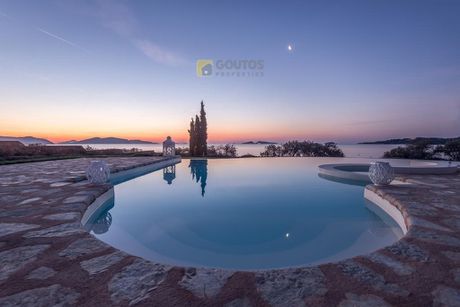 Villa 300sqm for sale-Kranidi