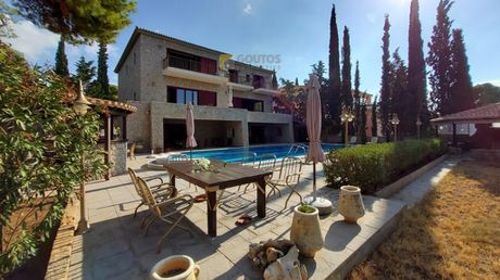 Villa 630sqm for sale-Kranidi