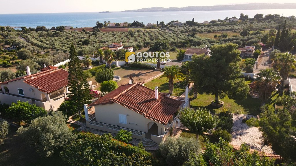 Μονοκατοικία 225 τ.μ. προς πώληση, Πετροθάλασσα
