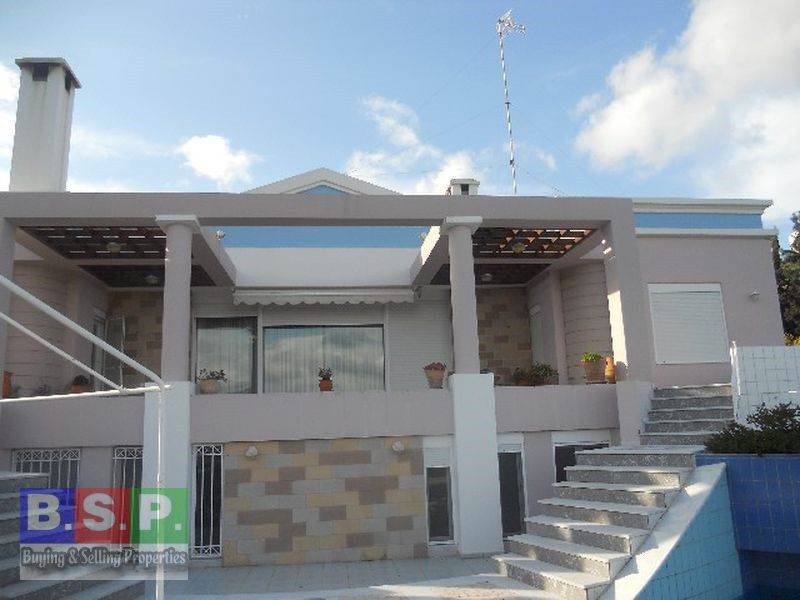 Μονοκατοικία 600 τ.μ. προς πώληση, Βούτες