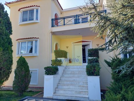 Βίλλα 300 τ.μ. για πώληση