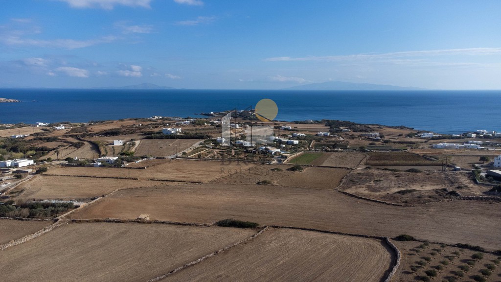 Αγροτεμάχια 15.743 τ.μ. πρός πώληση, Κυκλάδες, Πάρος