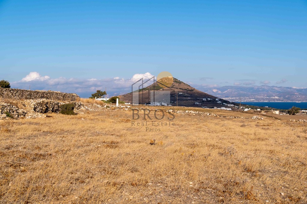 Αγροτεμάχια 8.247 τ.μ. πρός πώληση, Κυκλάδες, Πάρος