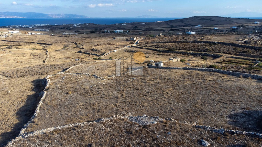 Αγροτεμάχια 5.728 τ.μ. πρός πώληση, Κυκλάδες, Πάρος