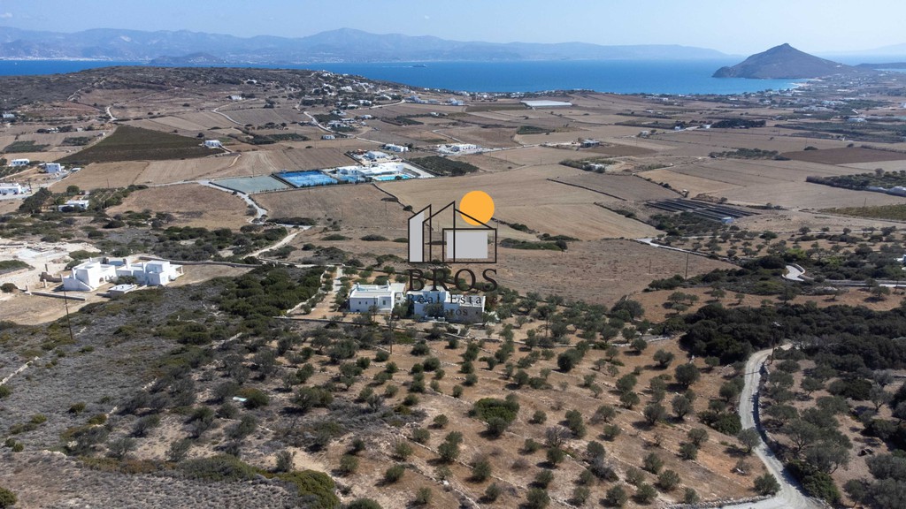 Αγροτεμάχια 13.017 τ.μ. πρός πώληση, Κυκλάδες, Πάρος