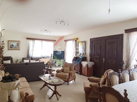 Μονοκατοικία 220τ.μ. για πώληση-