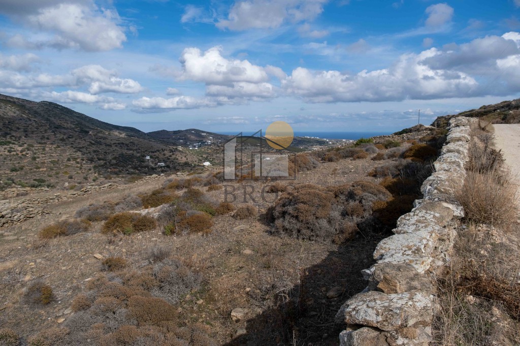 Αγροτεμάχια 6.466 τ.μ. πρός πώληση, Κυκλάδες, Πάρος