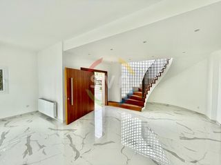 Μονοκατοικία 300 τ.μ. για πώληση, Λεμεσός-thumb-1