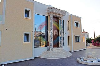 Βίλλα 550 τ.μ. για πώληση