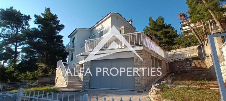 Μονοκατοικία 310 τ.μ. για ενοικίαση, Αθήνα - Βόρεια Προάστια, Νέα Ερυθραία