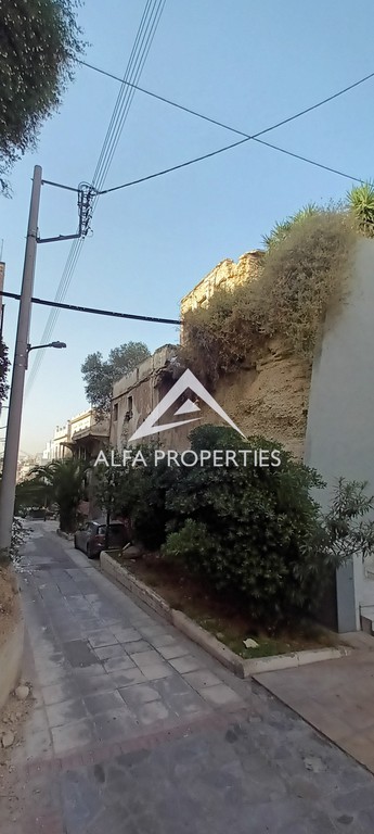Οικόπεδο 300 τ.μ. πρός πώληση, Πειραιάς, Καστέλλα