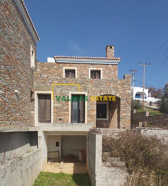 Μεζονέτα 142 τ.μ. προς πώληση, Άνδρος