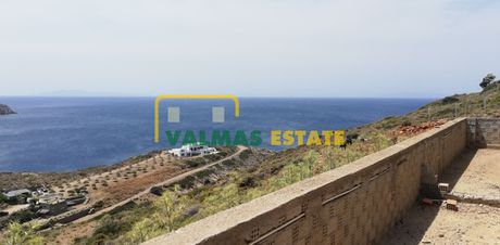 Συγκρότημα διαμερισμάτων 287τ.μ. για πώληση-Άνδρος