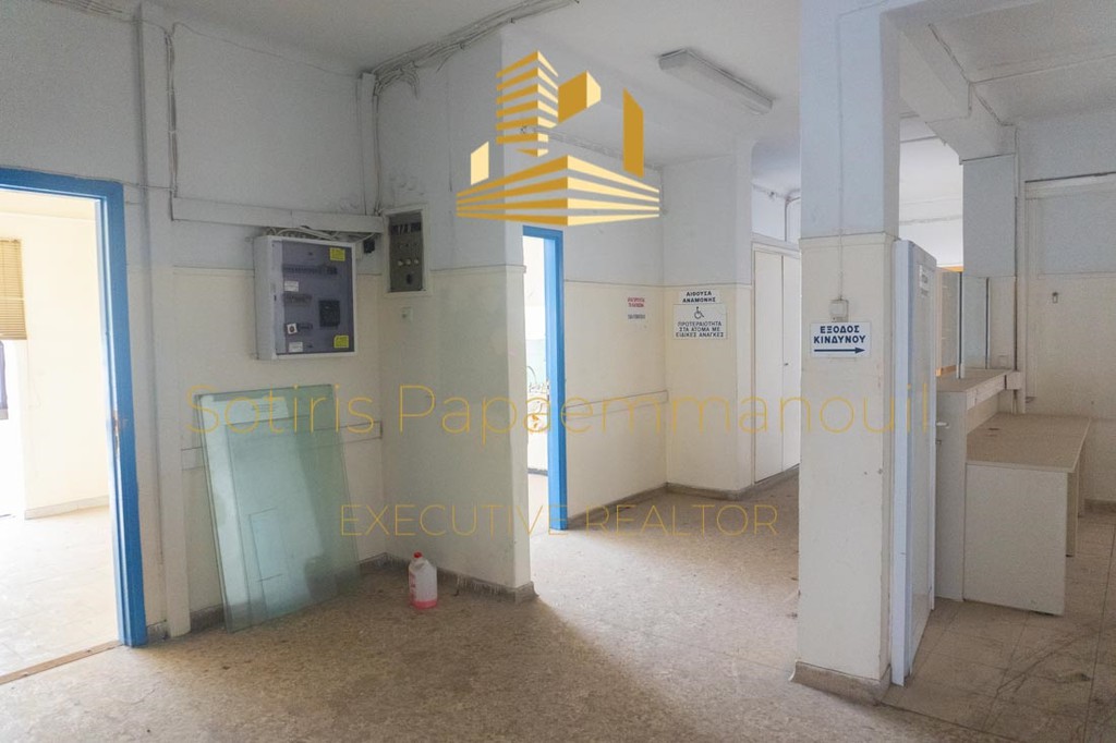 Επιχειρηματικό κτίριο 1.500 τ.μ. προς πώληση, Νίκαια