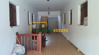 Κτίριο 300 τ.μ. για πώληση, Κυκλάδες, Άνδρος-thumb-3