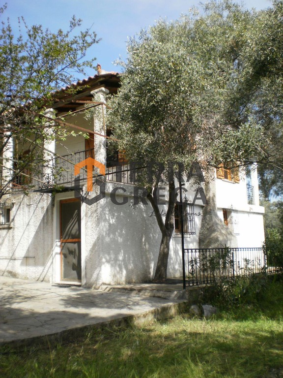 Μεζονέτα 94 τ.μ. προς πώληση, Λουκίσια