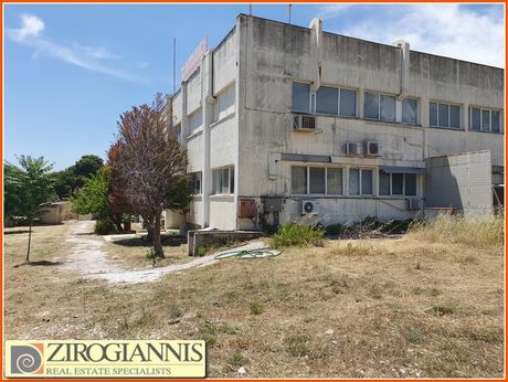 Επιχειρηματικό κτίριο 1.500τ.μ. για ενοικίαση-Παλλήνη