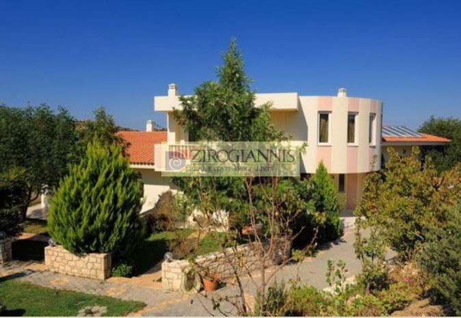 Βίλλα 850 τ.μ. πρός πώληση, Ν. Ηρακλείου, Γοργολαϊνη