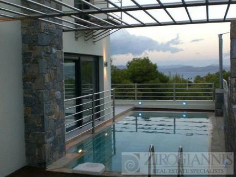 Μεζονέτα 500τ.μ. για πώληση-Νέα μάκρη