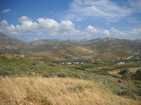 Οικόπεδο 8.000τ.μ. για πώληση-Νάξος